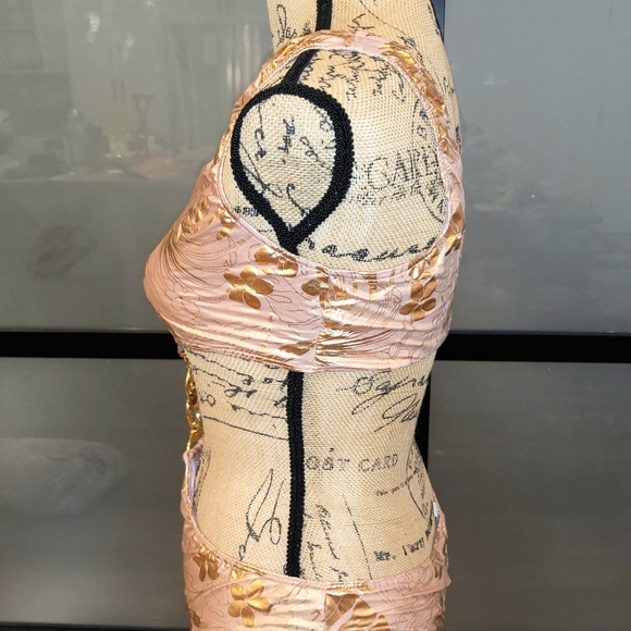 🩱Boutique Women's Rose Gold Monokini high cut sexy one-piece swimsuit - Picture 4 of 14